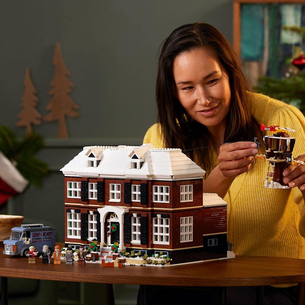 LEGO Home Alone