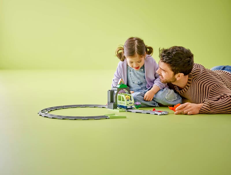 LEGO Train Tunnel and Tracks Expansion Set