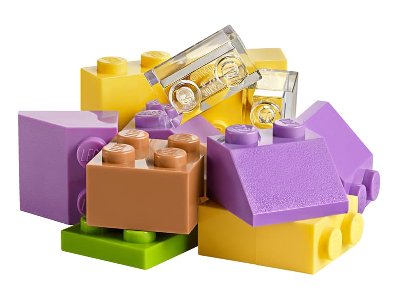 LEGO Classic Creative Suitcase