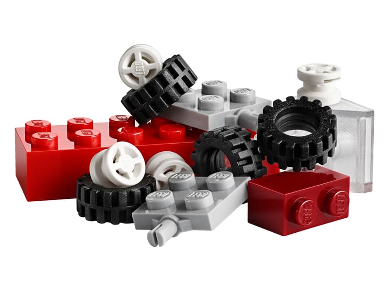 LEGO Classic Creative Suitcase