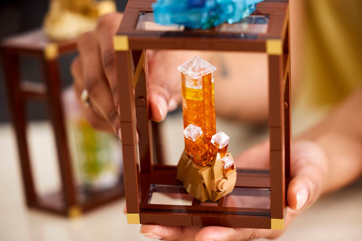 LEGO Ideas Mineral Collection