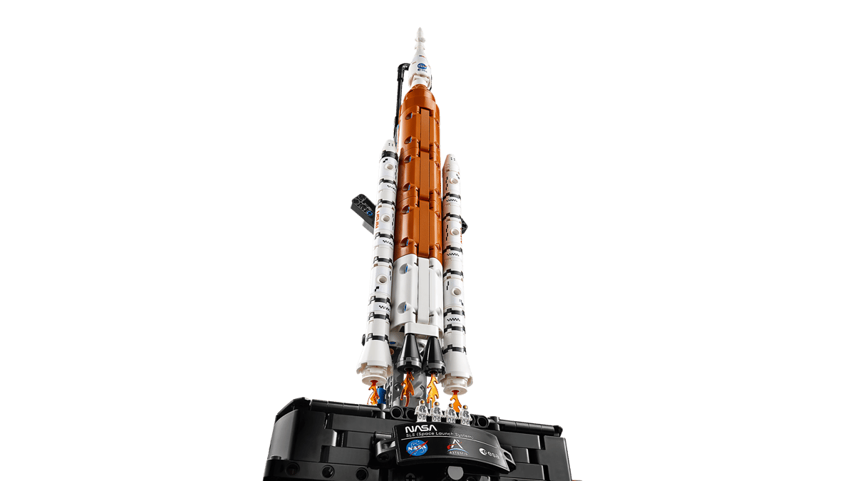 LEGO Technic NASA Artemis Space Launch System Rocket