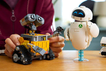 LEGO Disney and Pixar Wall-E and EVE