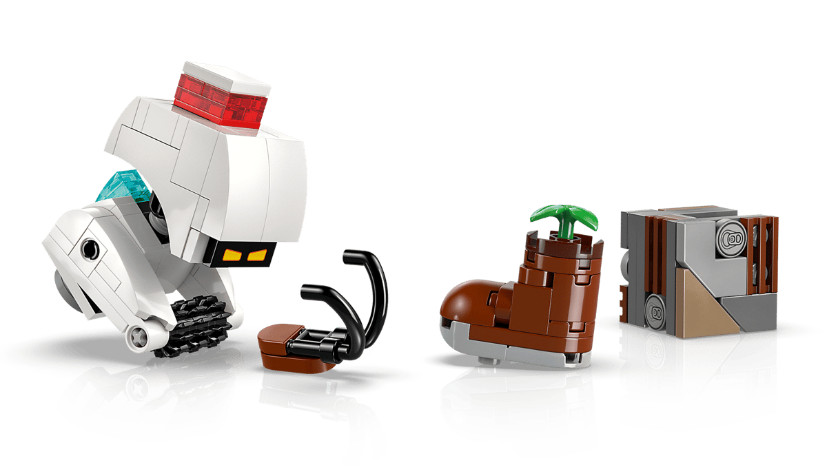 LEGO Disney and Pixar Wall-E and EVE