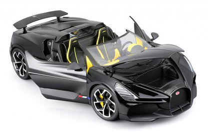 Bburago - 1/18 Bugatti W16 Mistral Sports Car