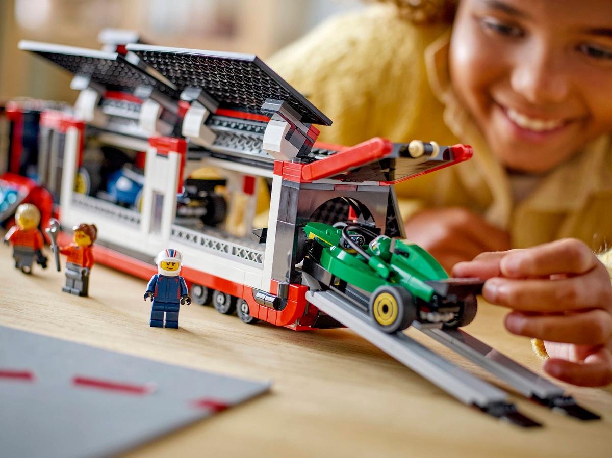 LEGO City F1 Truck with RB20 & AMR24 F1 Cars