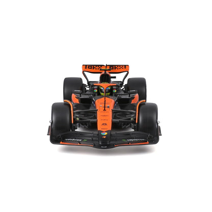 Bburago 1/24 Scale McLaren MCL38 Lando Norris #4