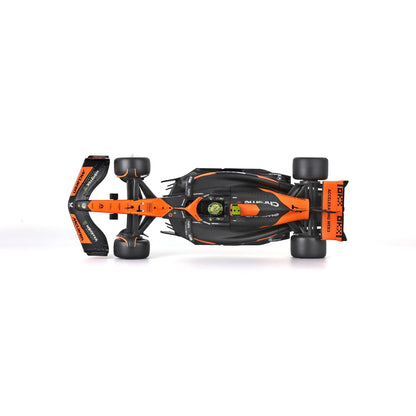 Bburago 1/24 Scale McLaren MCL38 Lando Norris #4