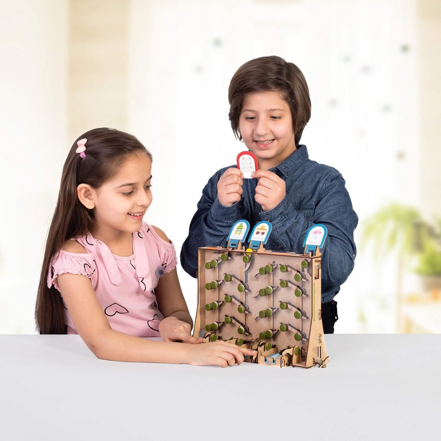 Smartivity Tap and Track Lever Maze