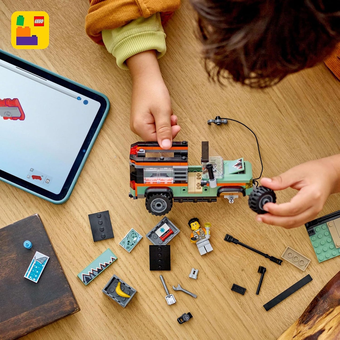 LEGO City Off-Road 4x4 Mountain Truck