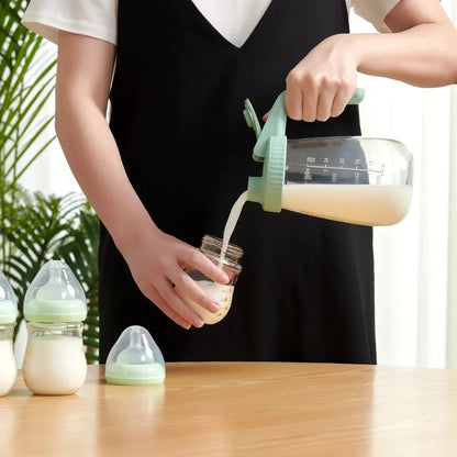 Momcozy Breastfeeding Access Breast Milk Storage Container Green