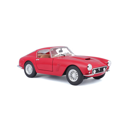 Bburago 1:24 Scale 250 GT Berlinetta Passo Corto