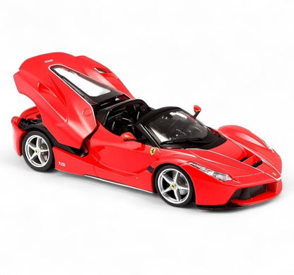 Bburago 1:24 Scale Laferrari Aperta Diecast Car