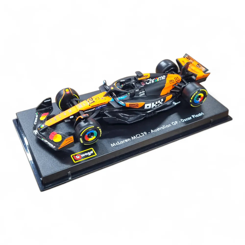 Bburago 1:43 Scale Mclaren MCL39 Australian GP 2025 Formula 1 Model #81 Oscar Piastri