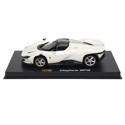 Bburago Signature Series 1/43 Scale Ferrari Daytona SP3