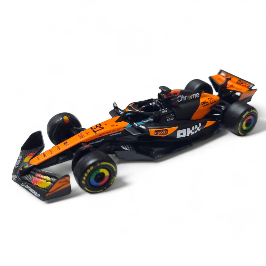 Bburago 1/64 Scale Mclaren MCL39 Australian GP 2025 Formula 1 Model #81 Oscar Piastri