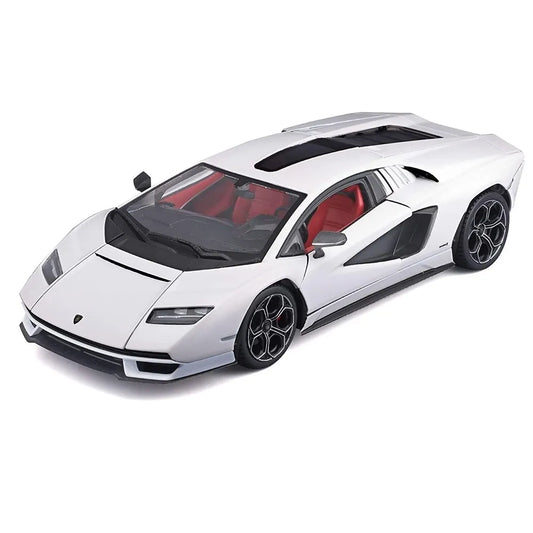 Maisto 1/24 Scale Lamborghini Countach LPI 800-4 Diecast Car Model White