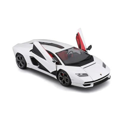 Maisto 1/24 Scale Lamborghini Countach LPI 800-4 Diecast Car Model White
