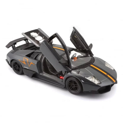 Bburago 1/24 Scale Lamborghini Murcielago LP 670-4 SV