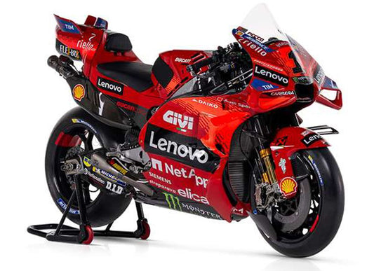 Maisto MotoGP Ducati Lenovo Team 2024 Francesco Bagnaia - 1/18