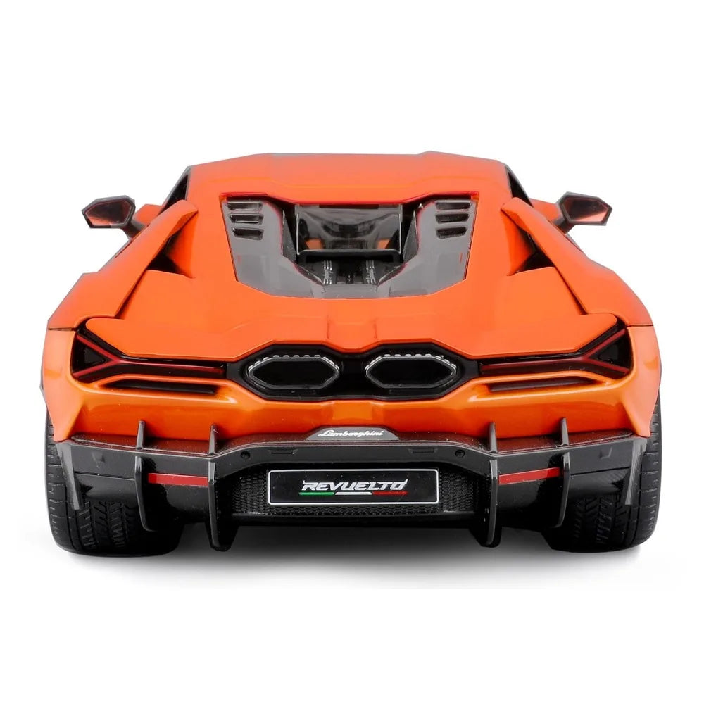 Maisto 1/18 Scale Lamborghini Revuleto